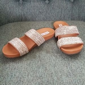 NWOT Steve Madden Sandals